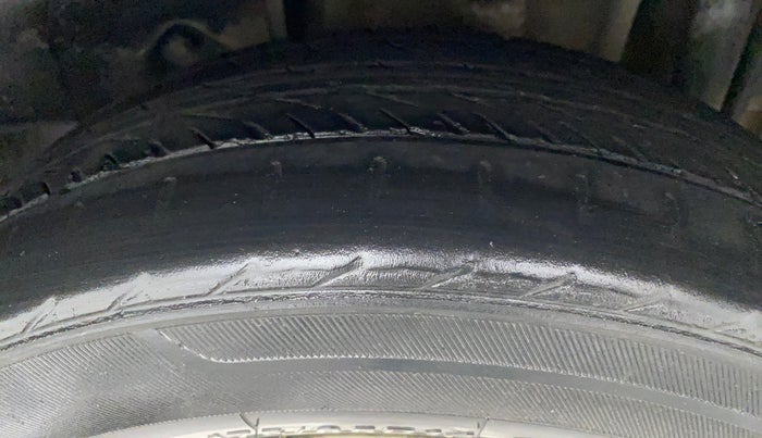 2016 Tata Tiago XZ PETROL, Petrol, Manual, 76,863 km, Left Rear Tyre Tread