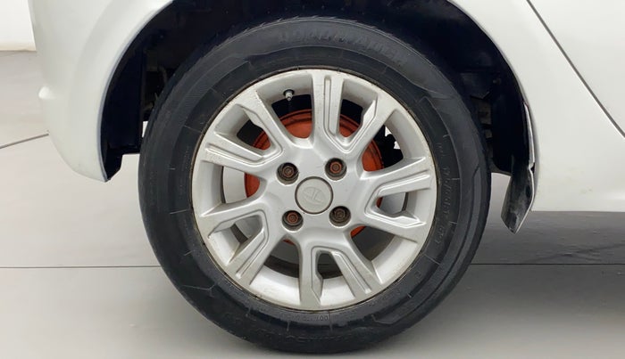 2016 Tata Tiago XZ PETROL, Petrol, Manual, 76,863 km, Right Rear Wheel