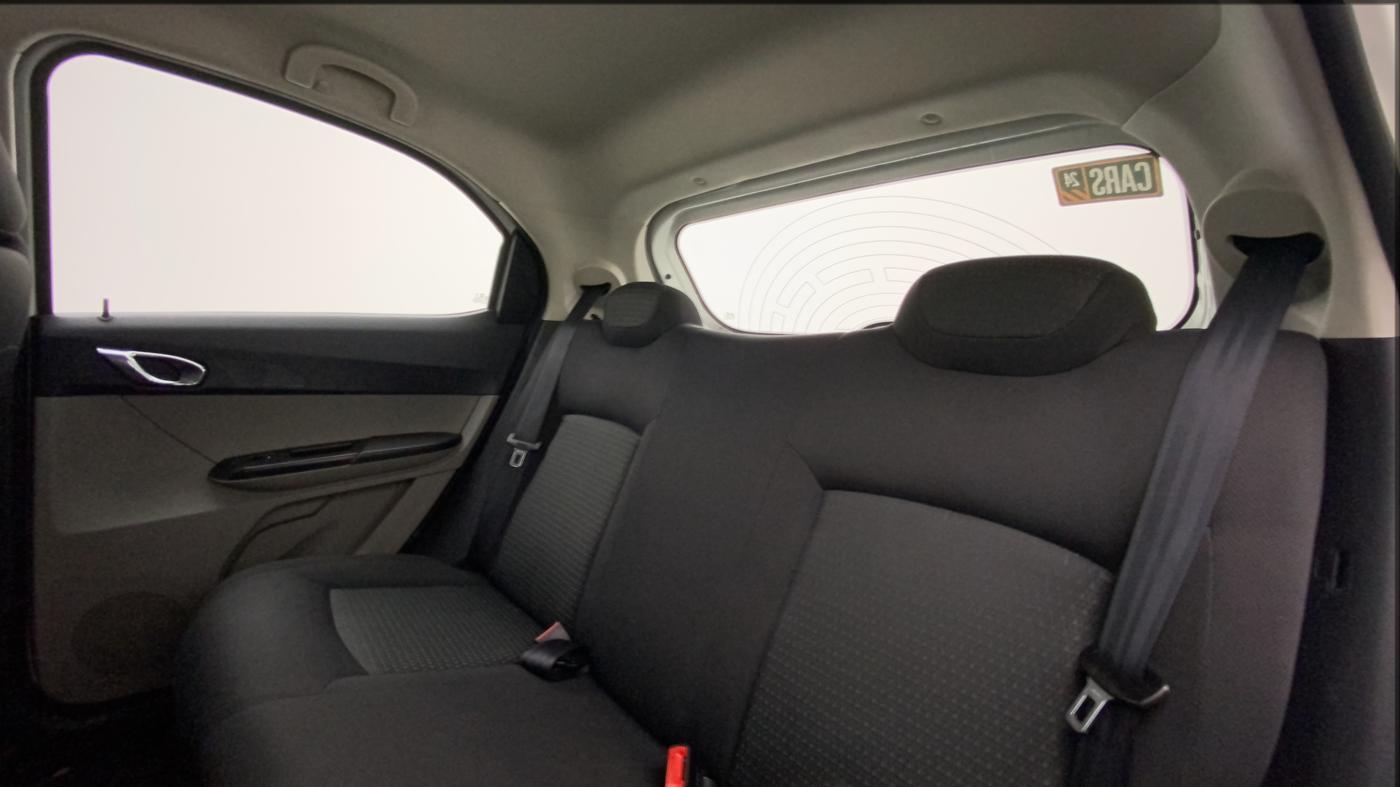 2016 Tata Tiago XZ PETROL, Petrol, Manual, 76,863 km, Right Side Rear Door Cabin