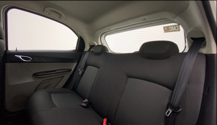 2016 Tata Tiago XZ PETROL, Petrol, Manual, 76,863 km, Right Side Rear Door Cabin