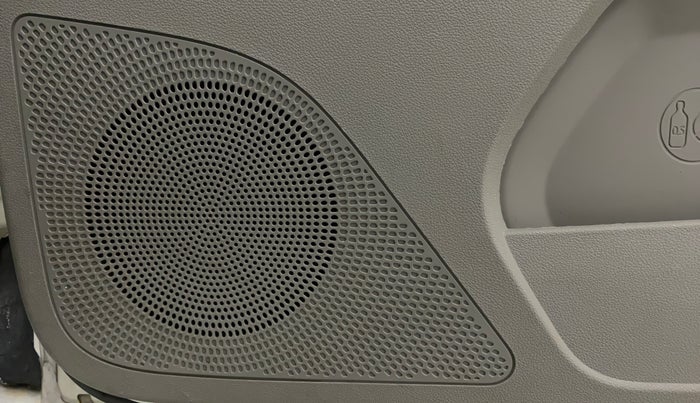 2016 Tata Tiago XZ PETROL, Petrol, Manual, 76,863 km, Speaker