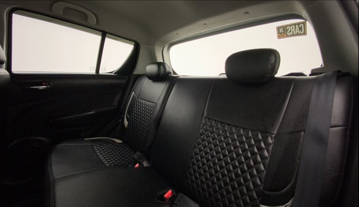 2017 Maruti Swift VXI O, Petrol, Manual, 64,226 km, Right Side Rear Door Cabin