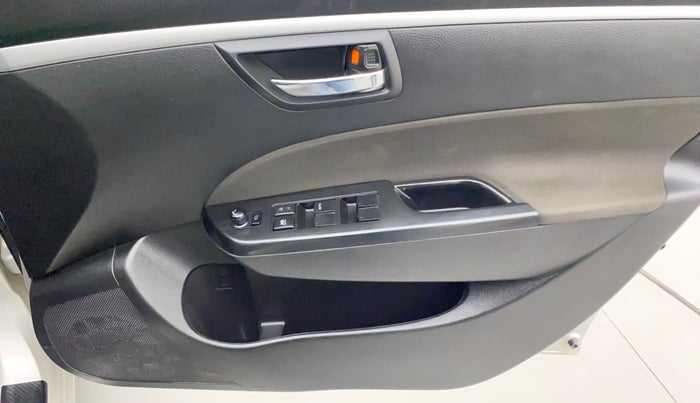 2017 Maruti Swift VXI O, Petrol, Manual, 64,226 km, Driver Side Door Panels Control