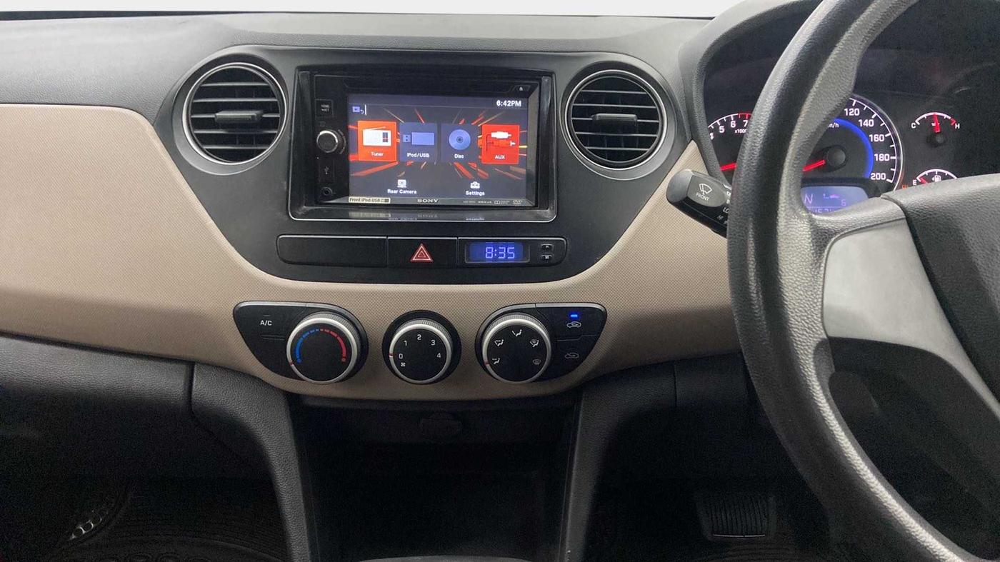 2016 Hyundai Grand i10 MAGNA AT 1.2 KAPPA VTVT, Petrol, Automatic, 51,747 km, Air Conditioner