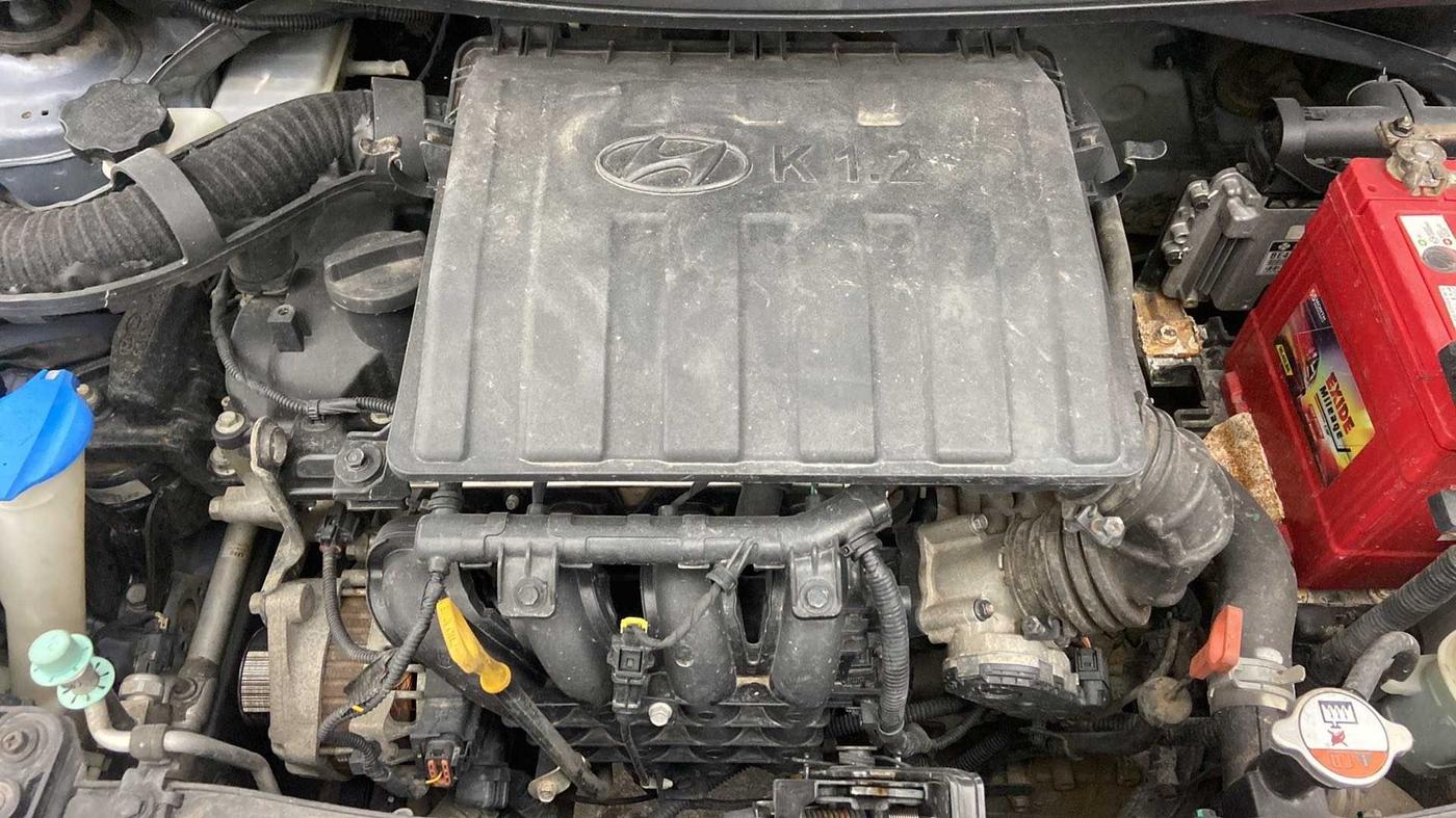 2016 Hyundai Grand i10 MAGNA AT 1.2 KAPPA VTVT, Petrol, Automatic, 51,747 km, Open Bonet