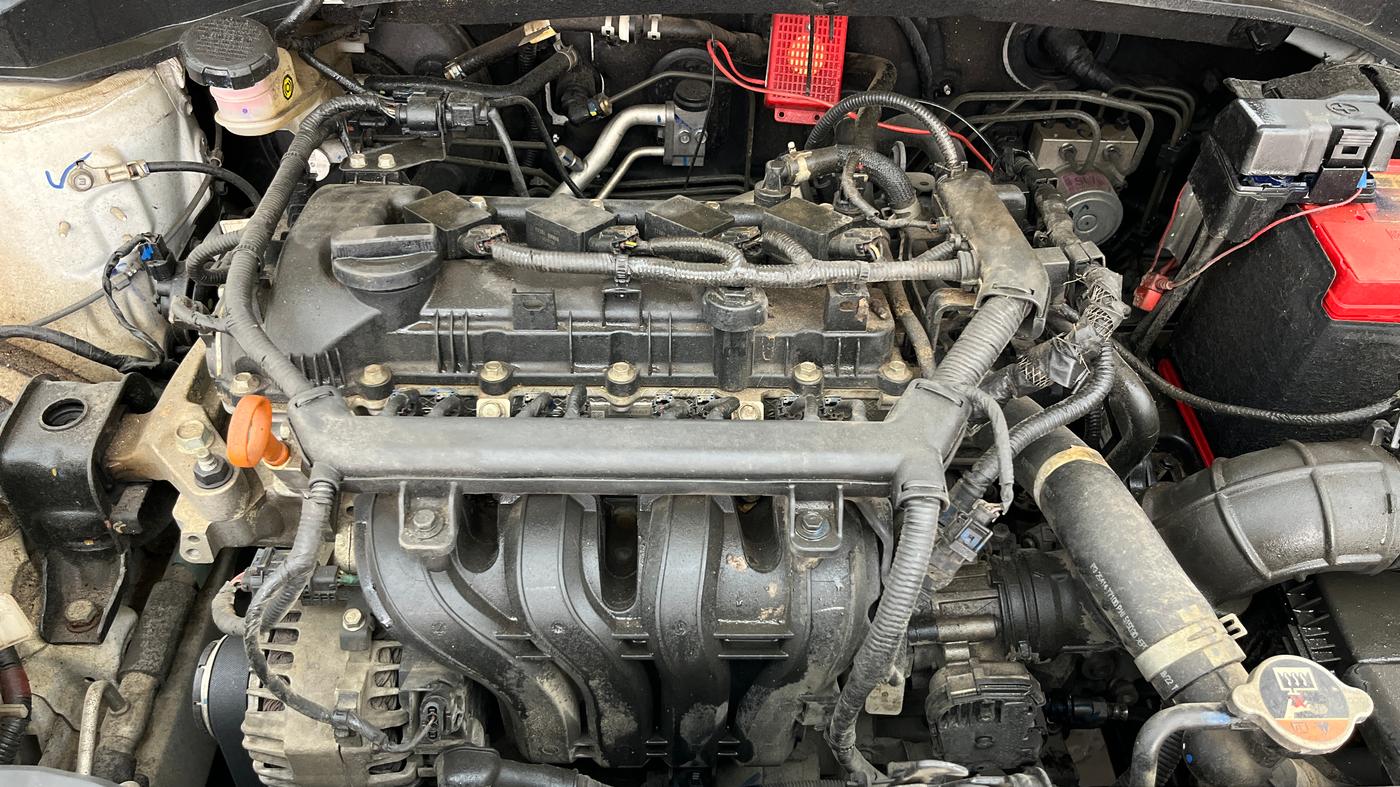 2022 Hyundai NEW I20 ASTA (O) 1.2 MT DUAL TONE, Petrol, Manual, 10,336 km, Engine View