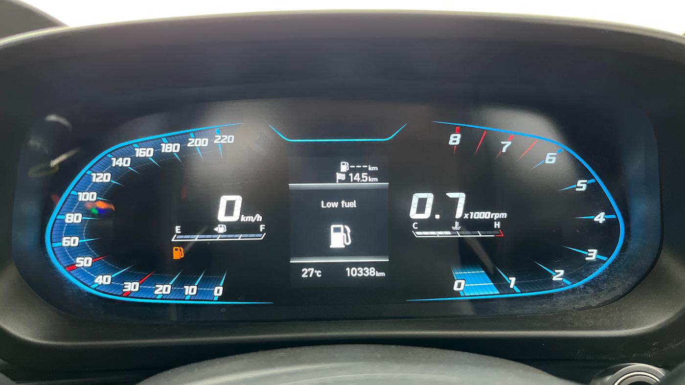 2022 Hyundai NEW I20 ASTA (O) 1.2 MT DUAL TONE, Petrol, Manual, 10,336 km, Odometer Image