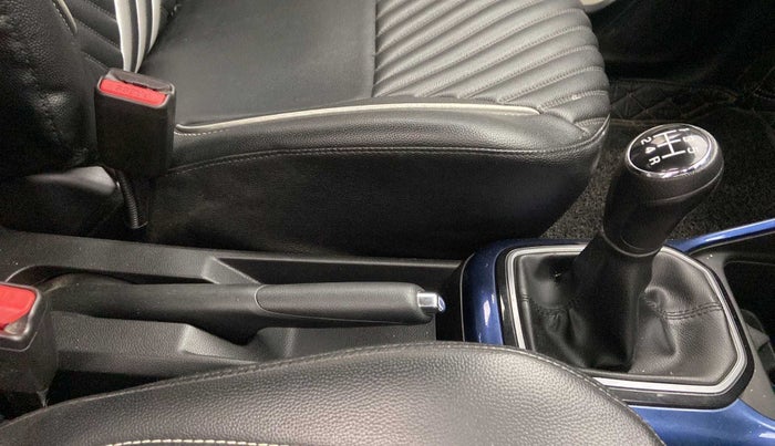 2020 Maruti IGNIS DELTA 1.2, Petrol, Manual, 18,930 km, Gear Lever