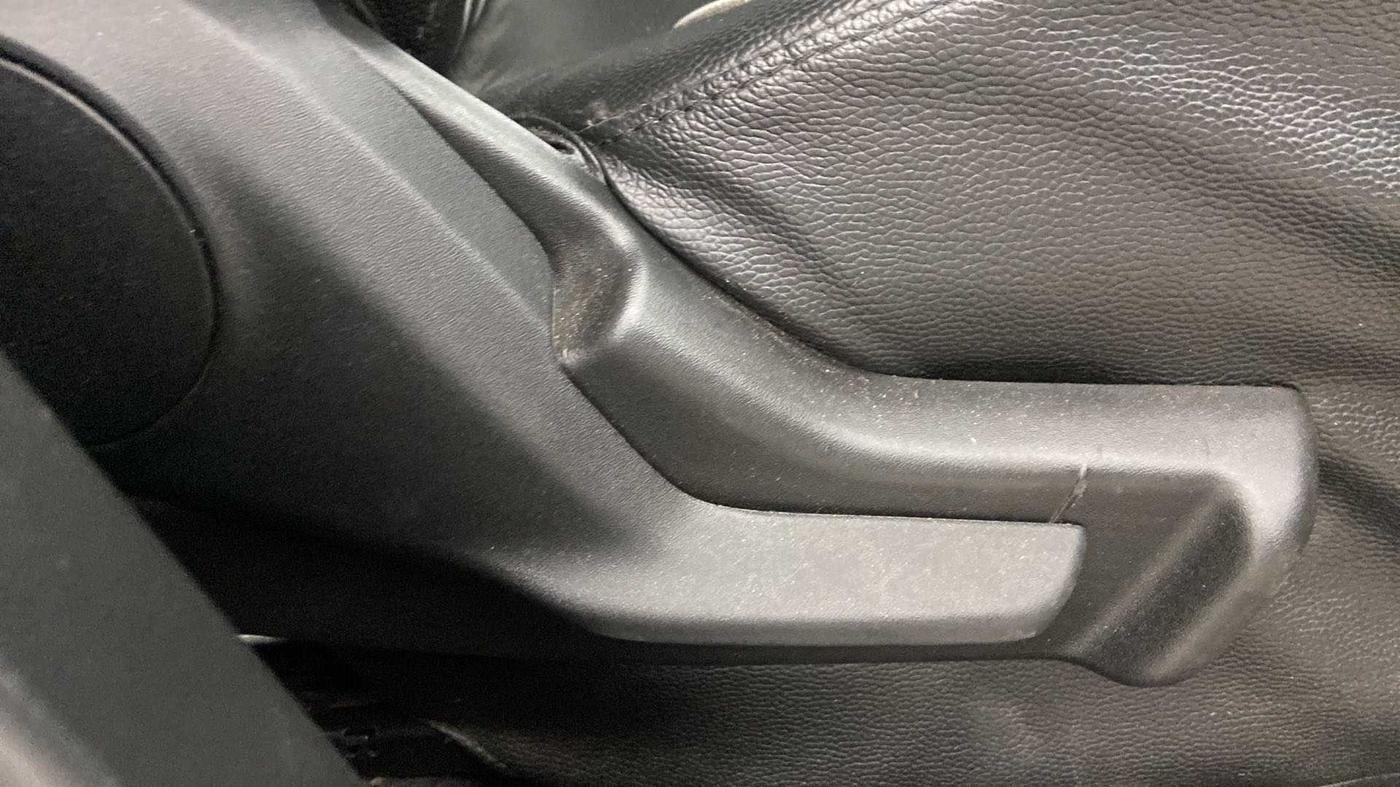 2020 Maruti IGNIS DELTA 1.2, Petrol, Manual, 18,930 km, Driver Side Adjustment Panel
