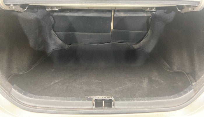 2017 Toyota Corolla Altis VL CVT PETROL, Petrol, Automatic, 98,305 km, Boot Inside
