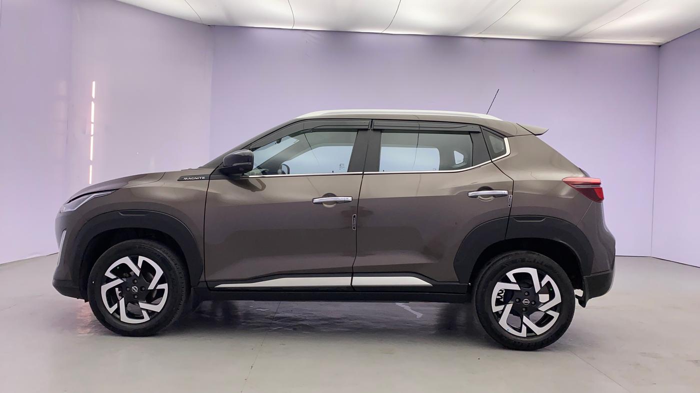 2021 Nissan MAGNITE XV PREMIUM TURBO CVT, Petrol, Automatic, 33,336 km, Left Side
