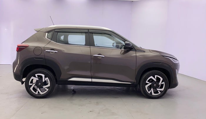 2021 Nissan MAGNITE XV PREMIUM TURBO CVT, Petrol, Automatic, 33,336 km, Right Side View