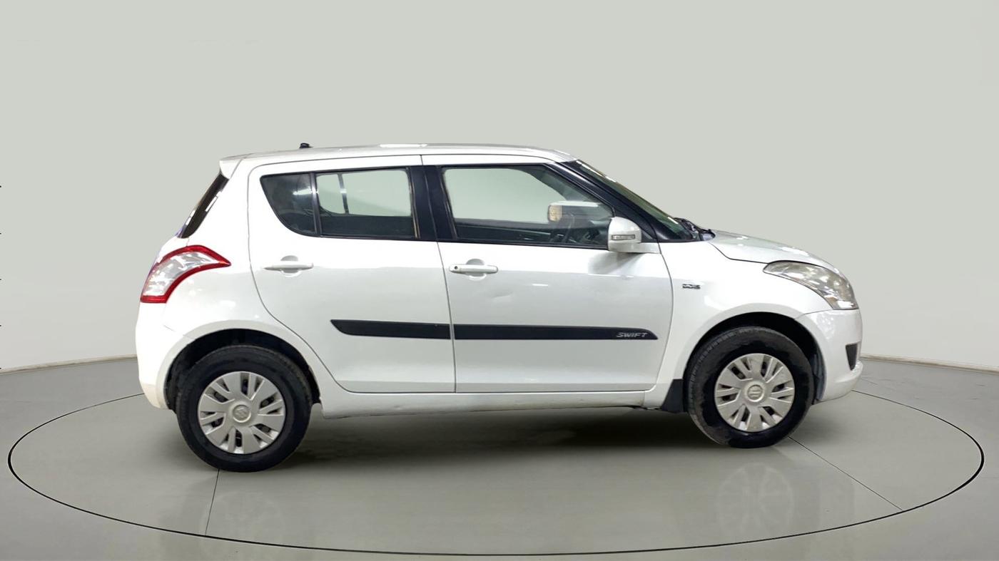 2014 Maruti Swift VDI, Diesel, Manual, 1,01,707 km, Right Side View