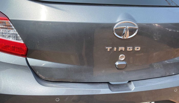 2022 Tata Tiago XM CNG, CNG, Manual, 4,027 km, Dicky (Boot door) - Paint has minor damage