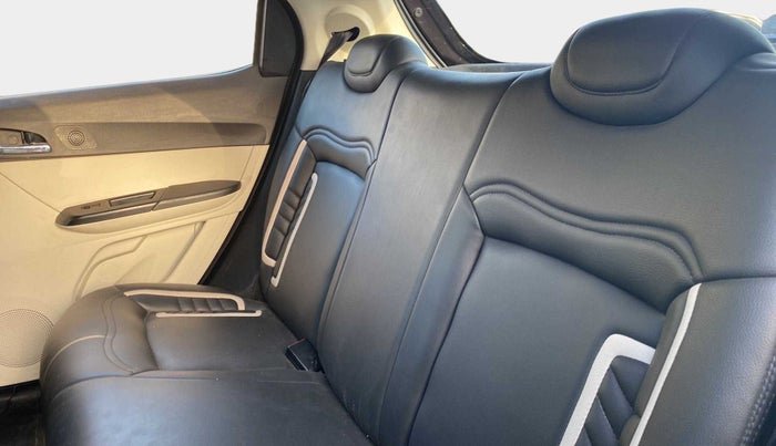 2022 Tata Tiago XZ PLUS CNG, CNG, Manual, 36,275 km, Right Side Rear Door Cabin
