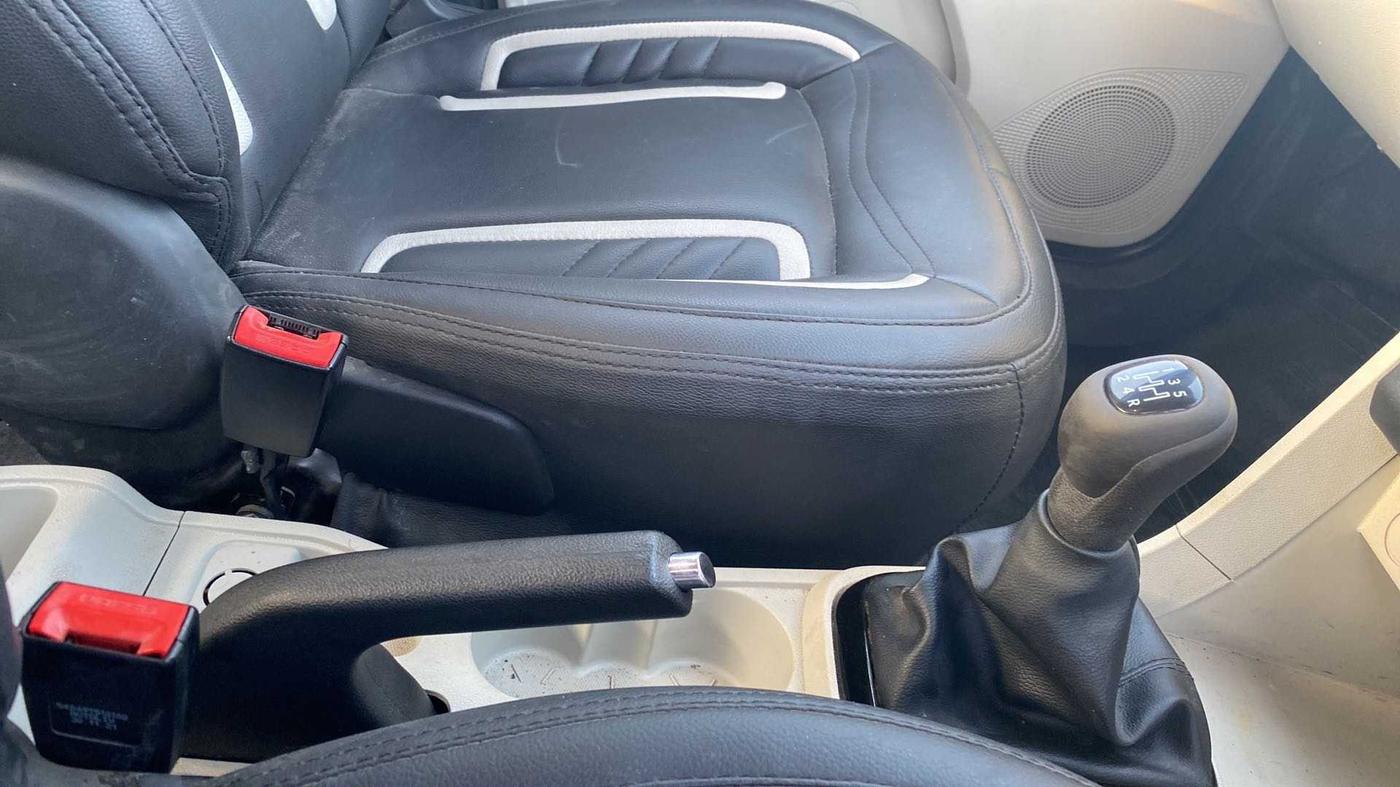 2022 Tata Tiago XZ PLUS CNG, CNG, Manual, 36,275 km, Gear Lever