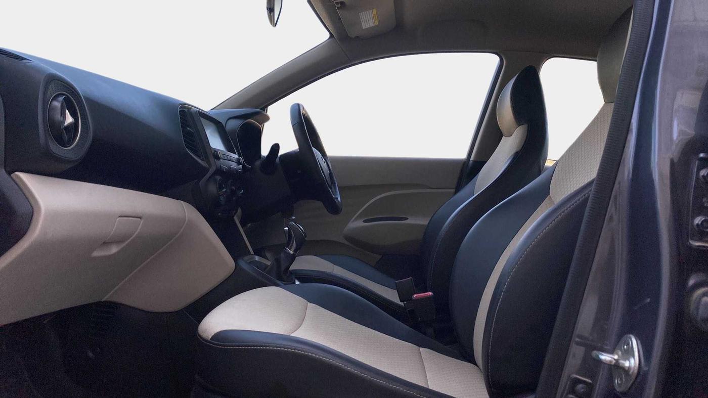2018 Hyundai NEW SANTRO SPORTZ AMT, Petrol, Automatic, 10,276 km, Right Side Front Door Cabin