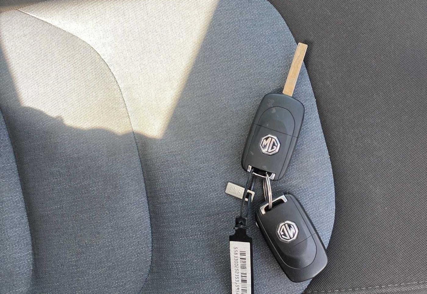2019 MG HECTOR SUPER HYBRID 1.5 PETROL, Petrol, Manual, 22,013 km, Key Close Up