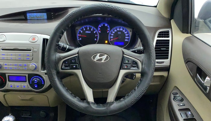 2011 Hyundai i20 SPORTZ (O) 1.2, Petrol, Manual, 17,066 km, Steering Wheel Close Up