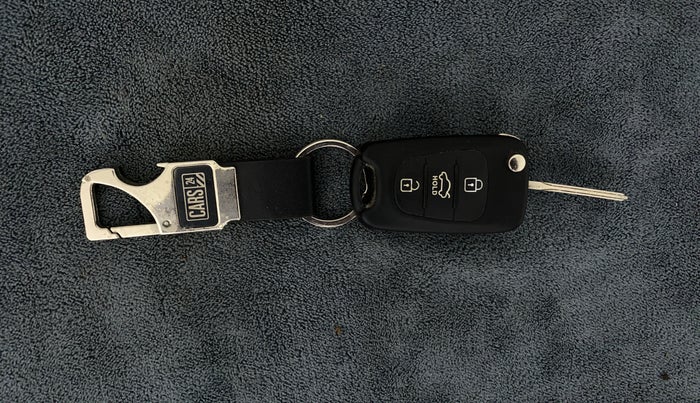 2011 Hyundai i20 SPORTZ (O) 1.2, Petrol, Manual, 17,066 km, Key Close Up