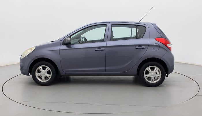 2011 Hyundai i20 SPORTZ (O) 1.2, Petrol, Manual, 17,066 km, Left Side