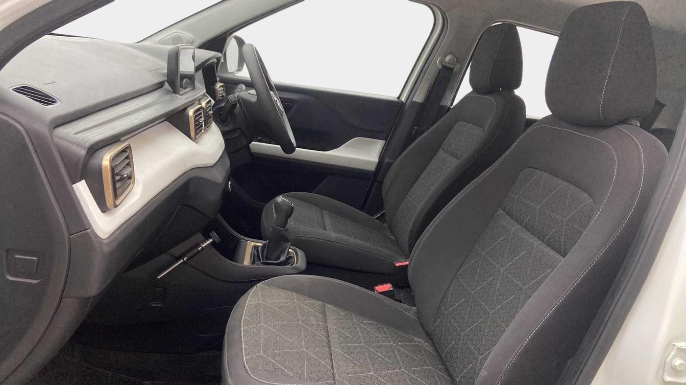 2021 Tata PUNCH ACCOMPLISHED MT, Petrol, Manual, 21,222 km, Right Side Front Door Cabin
