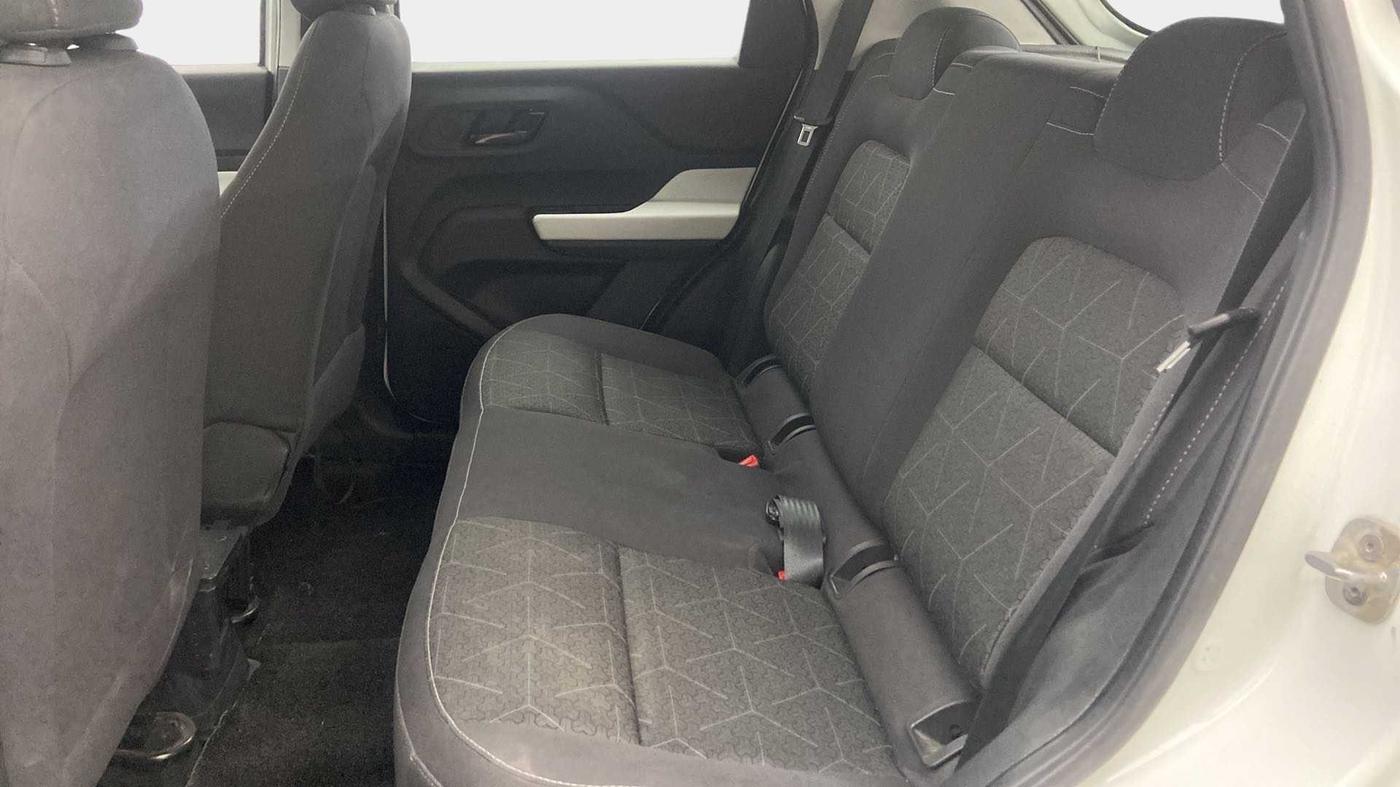 2021 Tata PUNCH ACCOMPLISHED MT, Petrol, Manual, 21,222 km, Right Side Rear Door Cabin