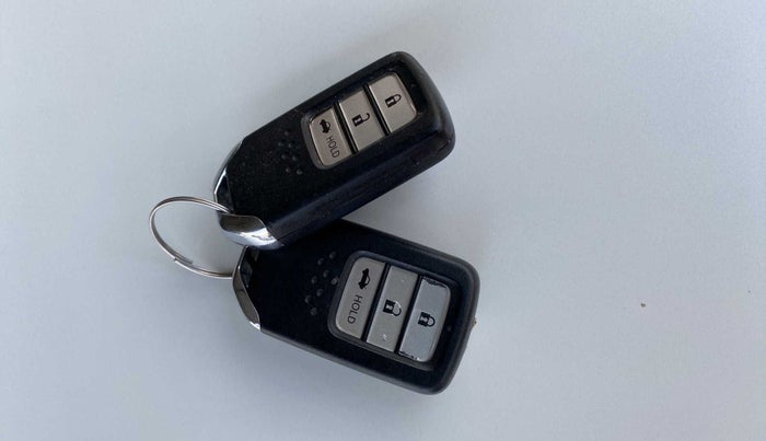 2021 Honda City 1.5L I-VTEC VX, Petrol, Manual, 7,411 km, Key Close Up