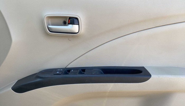 2020 Maruti Celerio VXI CNG, CNG, Manual, 31,405 km, Driver Side Door Panels Control