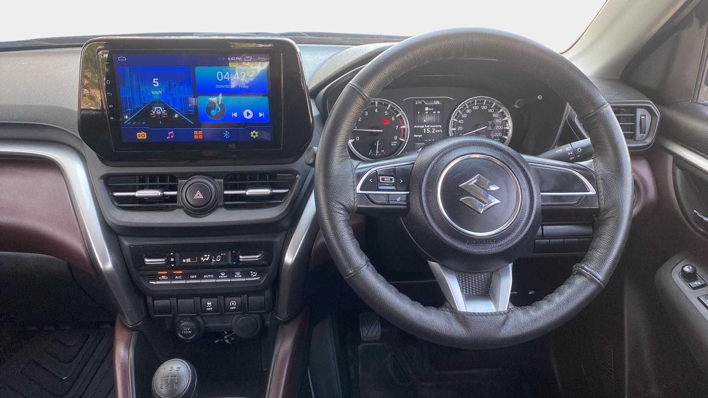 2023 Maruti Grand Vitara SIGMA SMART HYBRID, Petrol, Manual, 8,908 km, Steering Wheel Close Up