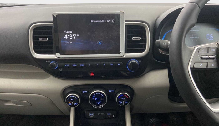 2022 Hyundai VENUE SX 1.2 PETROL, Petrol, Manual, 23,070 km, Air Conditioner
