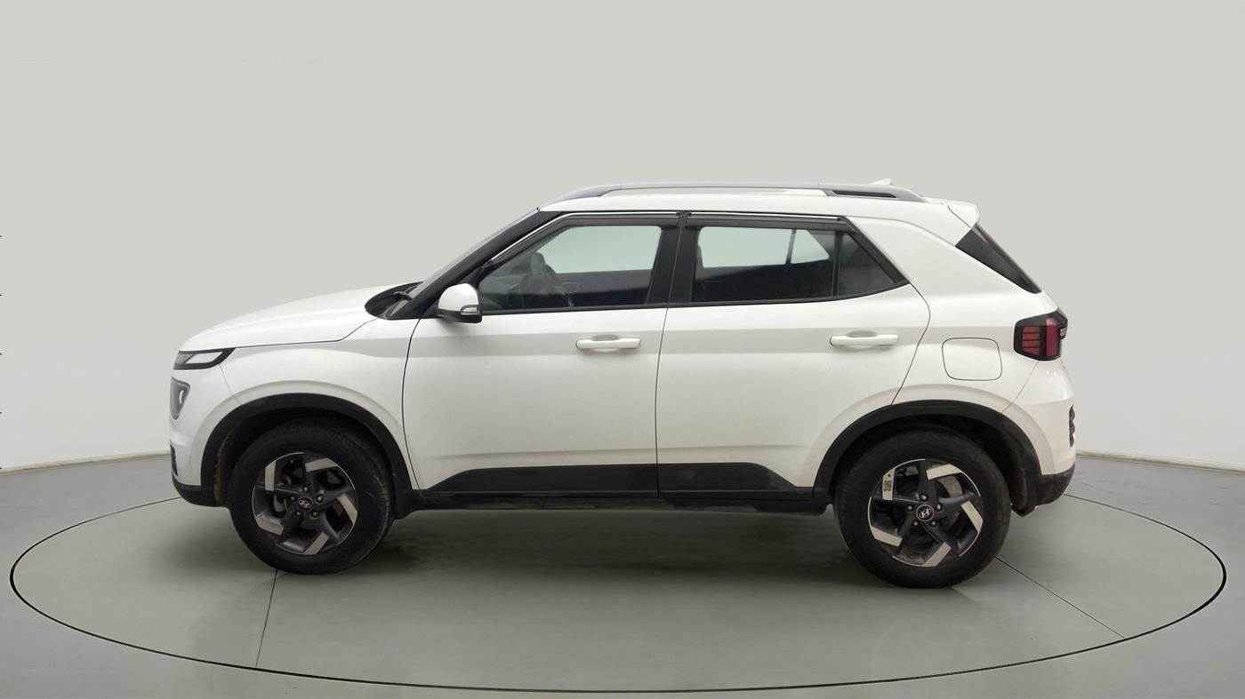 2022 Hyundai VENUE SX 1.2 PETROL, Petrol, Manual, 23,070 km, Left Side