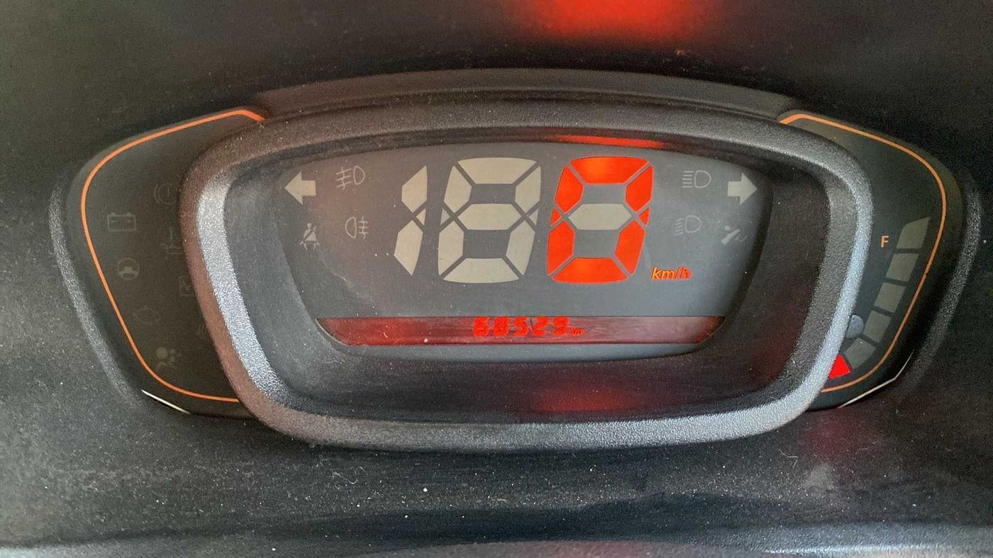 2016 Renault Kwid RXT 1.0, Petrol, Manual, 68,528 km, Odometer Image