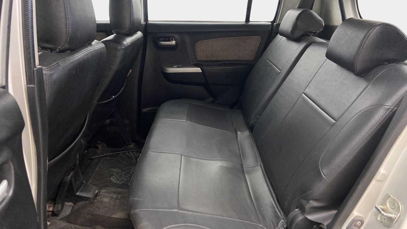 2015 Maruti Wagon R 1.0 VXI, Petrol, Manual, 60,314 km, Right Side Rear Door Cabin
