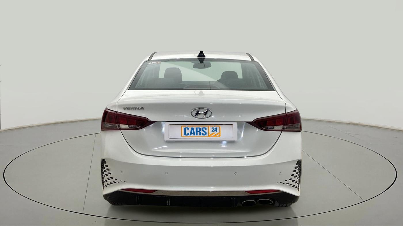 2021 Hyundai Verna SX (O) 1.0 TURBO DCT, Petrol, Automatic, 33,949 km, Back/Rear