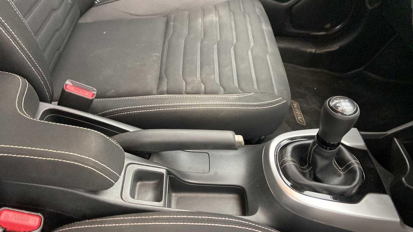 2021 Honda WR-V 1.2L I-VTEC VX MT, Petrol, Manual, 8,833 km, Gear Lever