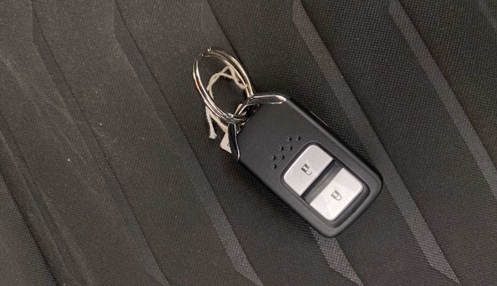 2021 Honda WR-V 1.2L I-VTEC VX MT, Petrol, Manual, 8,833 km, Key Close Up