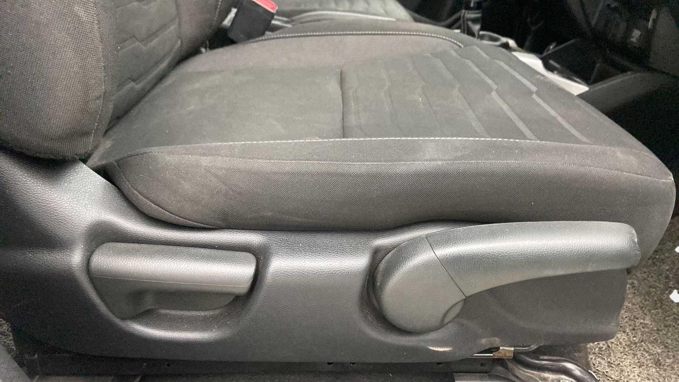 2021 Honda WR-V 1.2L I-VTEC SV MT, Petrol, Manual, 8,293 km, Driver Side Adjustment Panel