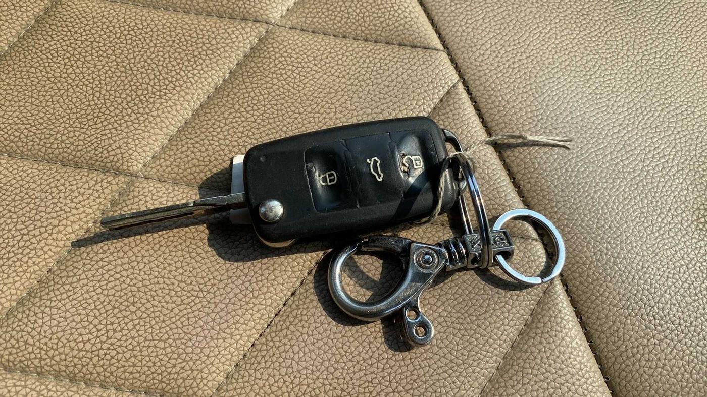 2017 Volkswagen Ameo COMFORTLINE 1.2L, Petrol, Manual, 89,489 km, Key Close Up
