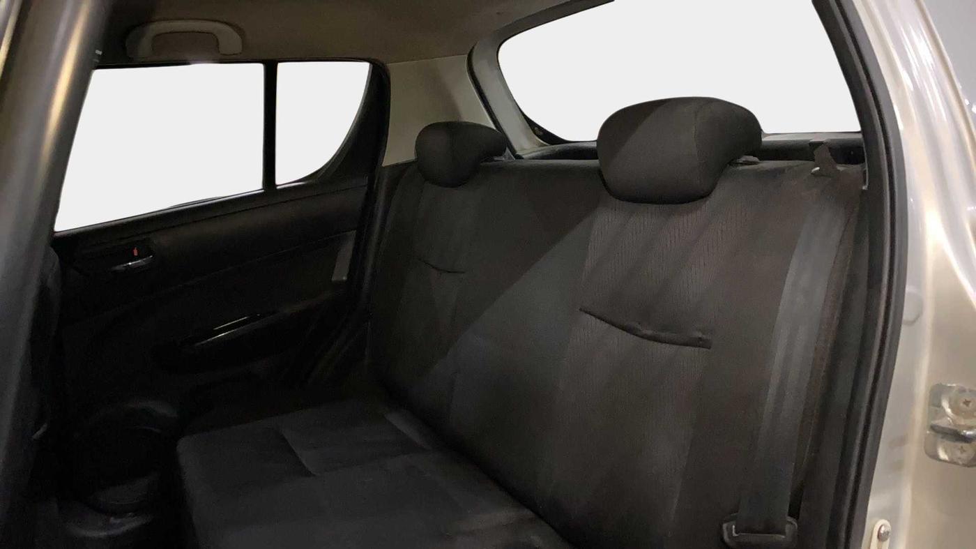 2012 Maruti Swift VDI, Diesel, Manual, 1,14,759 km, Right Side Rear Door Cabin