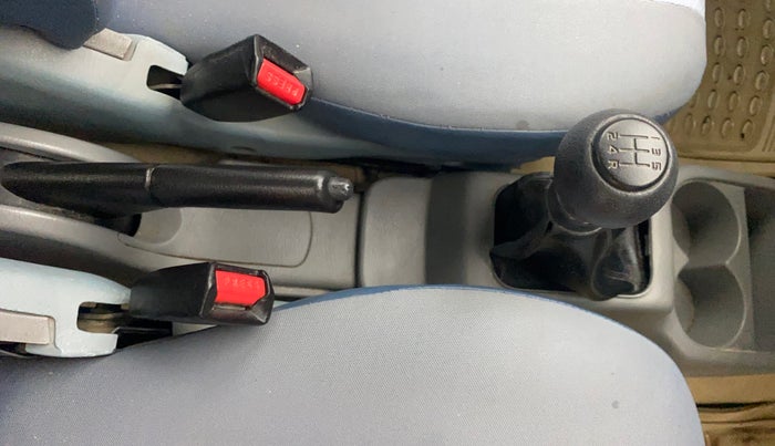 2013 Maruti Alto K10 LXI, Petrol, Manual, 63,092 km, Gear Lever