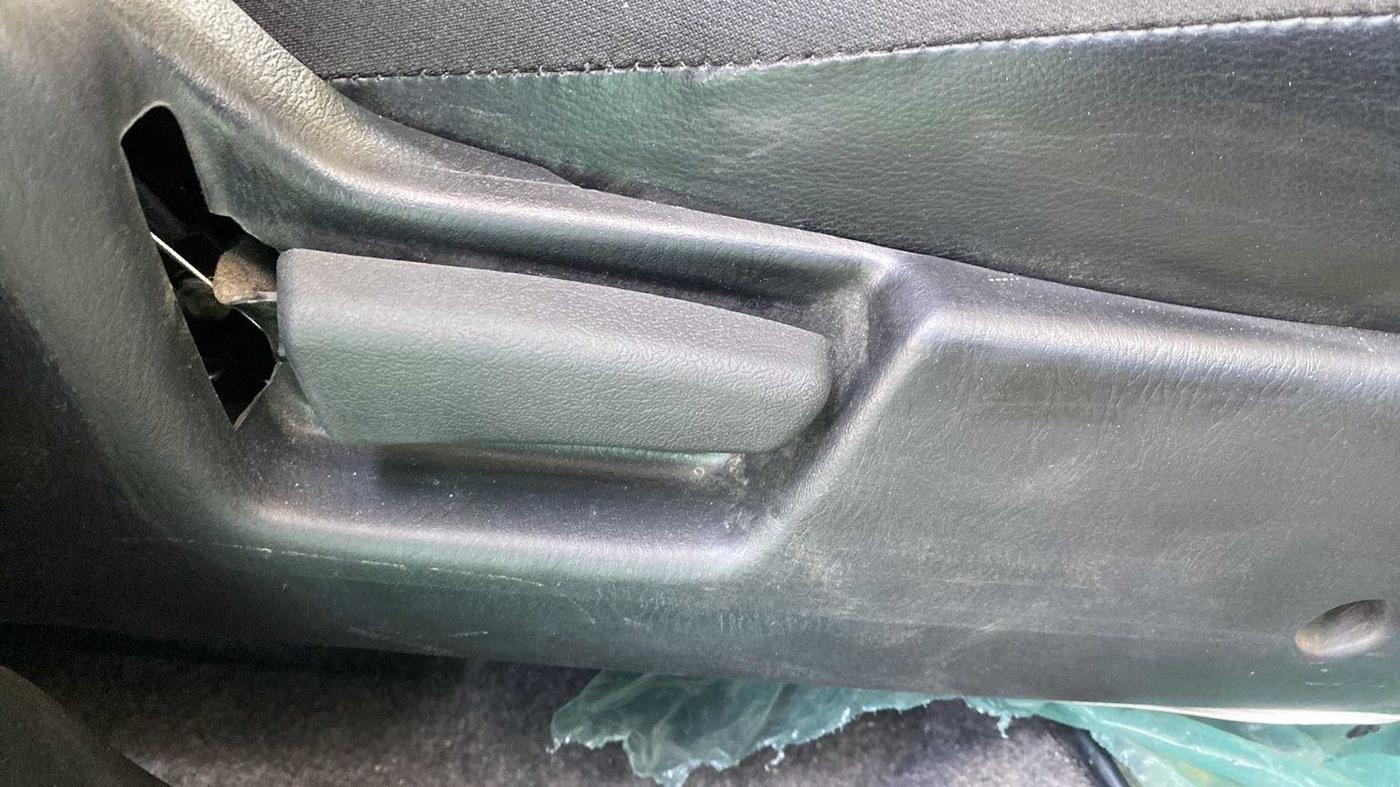 2019 Maruti Alto LXI, Petrol, Manual, 16,152 km, Driver Side Adjustment Panel