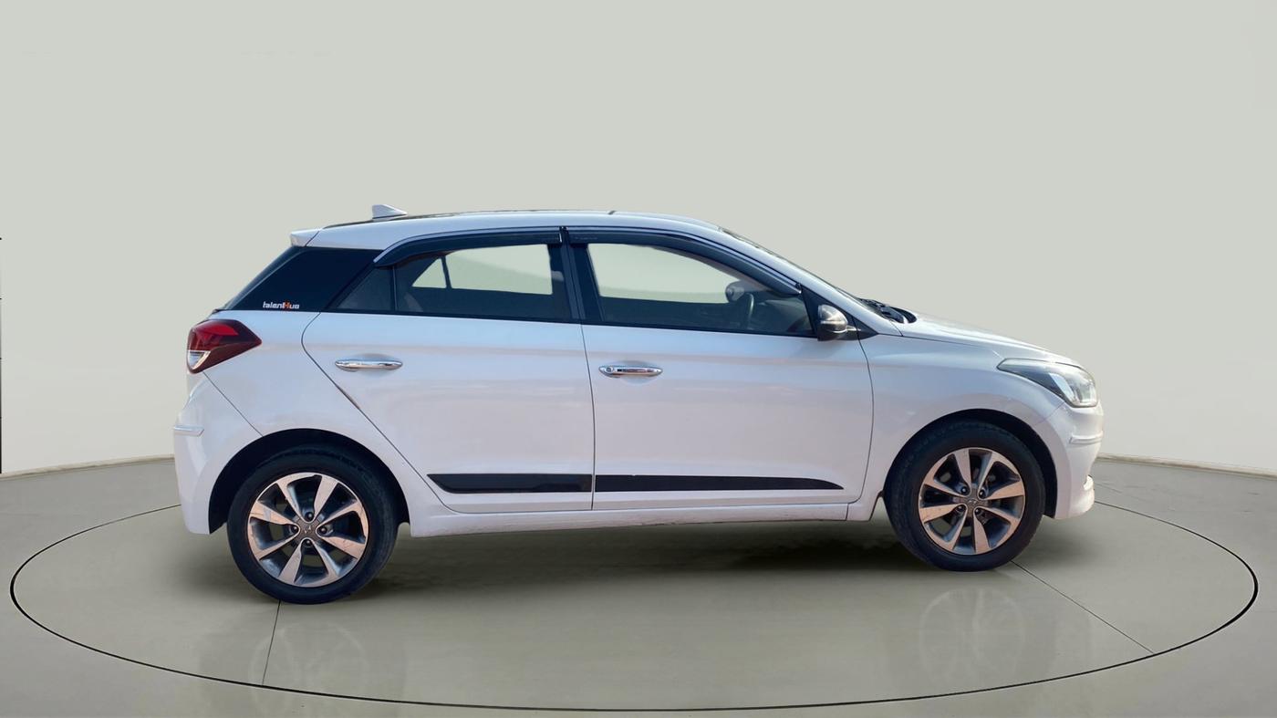 2015 Hyundai Elite i20 ASTA 1.4 CRDI, Diesel, Manual, 75,121 km, Right Side View
