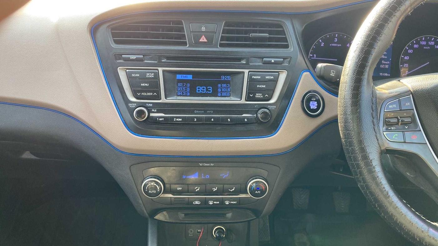 2015 Hyundai Elite i20 ASTA 1.4 CRDI, Diesel, Manual, 75,121 km, Air Conditioner