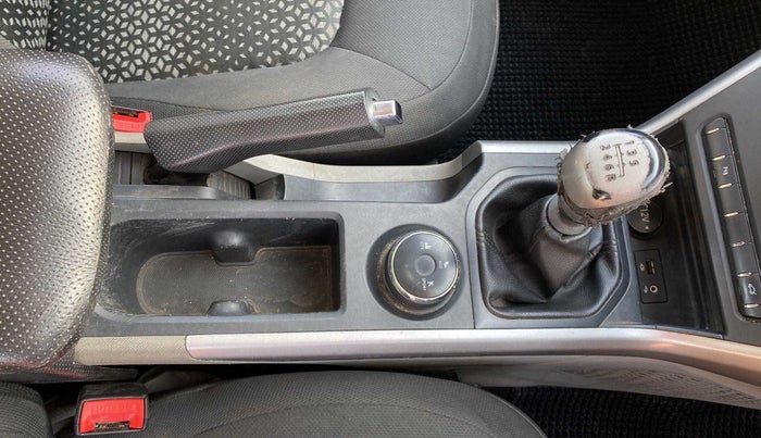 2018 Tata NEXON XM PETROL, Petrol, Manual, 55,469 km, Gear Lever