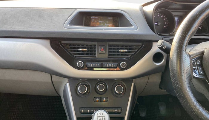 2018 Tata NEXON XM PETROL, Petrol, Manual, 55,469 km, Air Conditioner