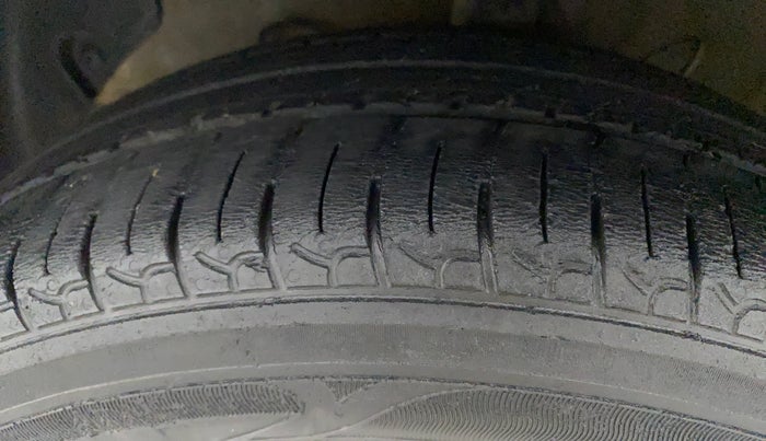 2018 Hyundai NEW SANTRO SPORTZ MT, Petrol, Manual, 58,468 km, Left Front Tyre Tread