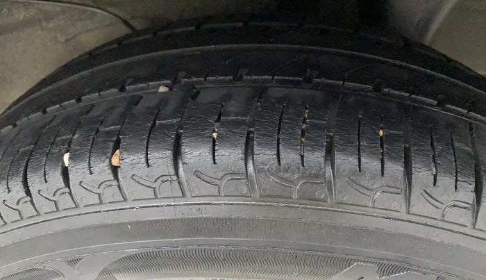 2018 Hyundai NEW SANTRO SPORTZ MT, Petrol, Manual, 58,468 km, Left Rear Tyre Tread