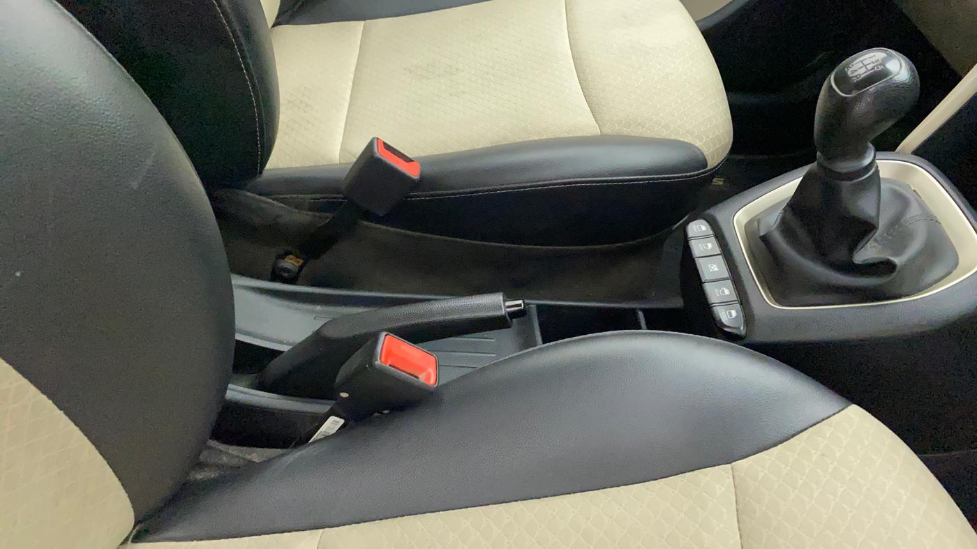 2018 Hyundai NEW SANTRO SPORTZ MT, Petrol, Manual, 58,468 km, Gear Lever