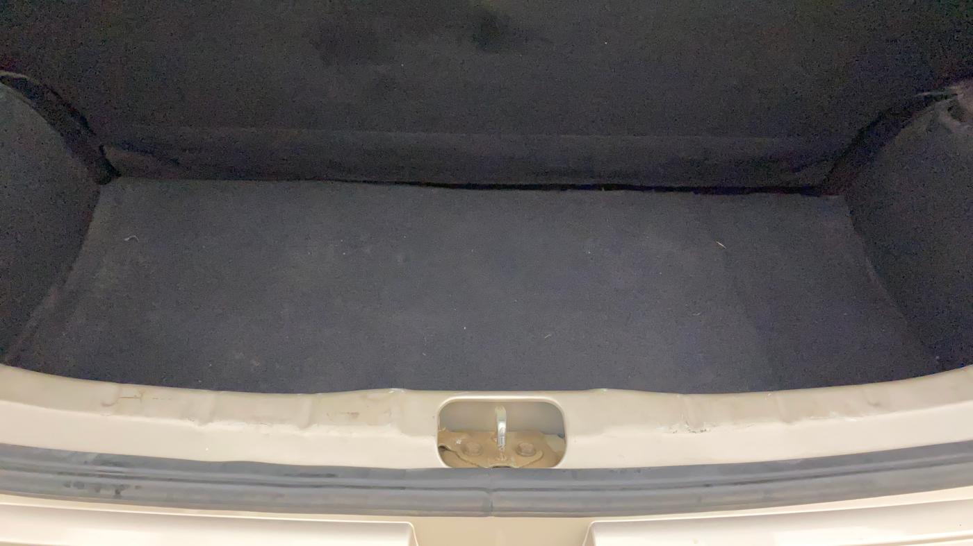 2018 Hyundai NEW SANTRO SPORTZ MT, Petrol, Manual, 58,468 km, Boot Inside